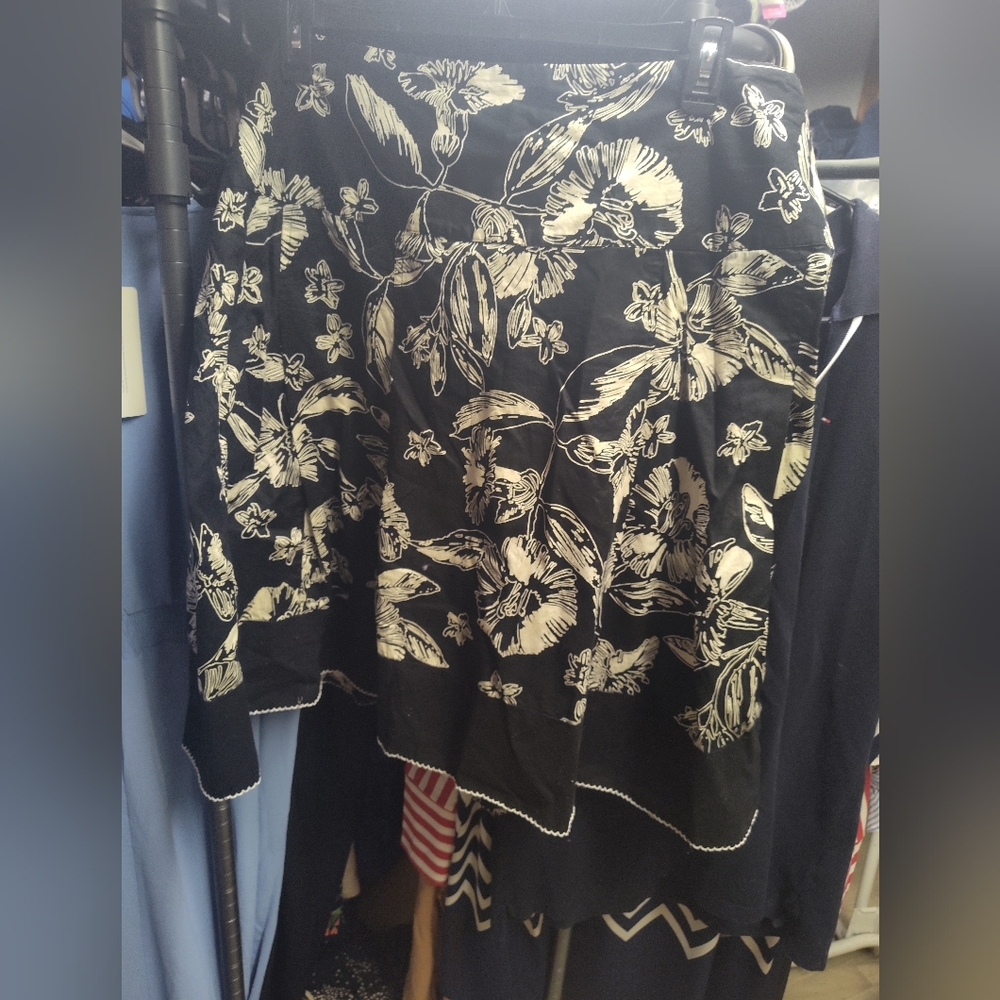 Merona Floral Skirt Size 24
